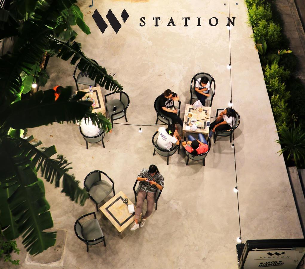 W Station Hotel Bangkok Eksteriør billede